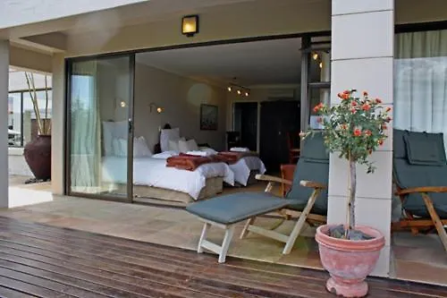 The Greens Guesthouse ベルビル ゲストハウス