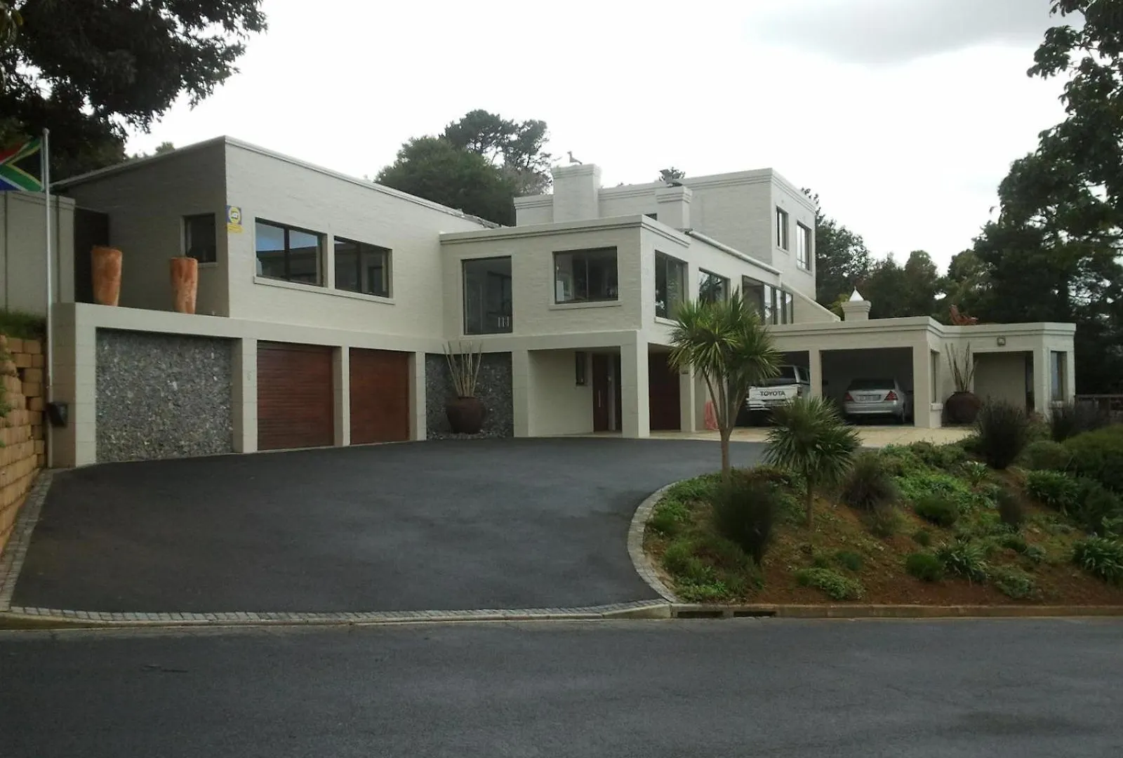 The Greens Guesthouse Bellville Guest house